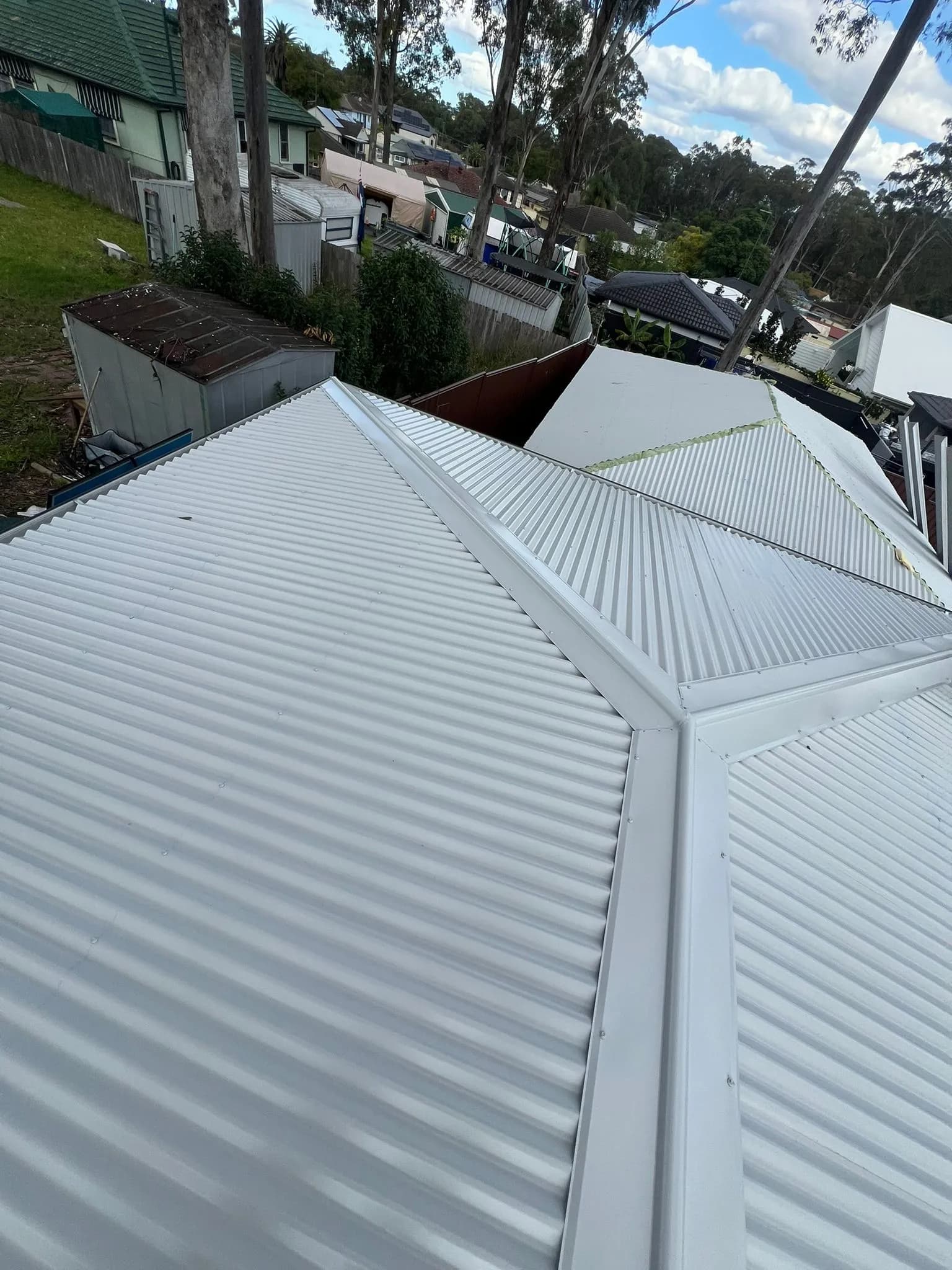 Sarah Mitchell - Roofing customer review